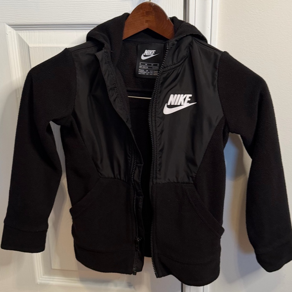 Nike Black Full-Zip Hoodie
